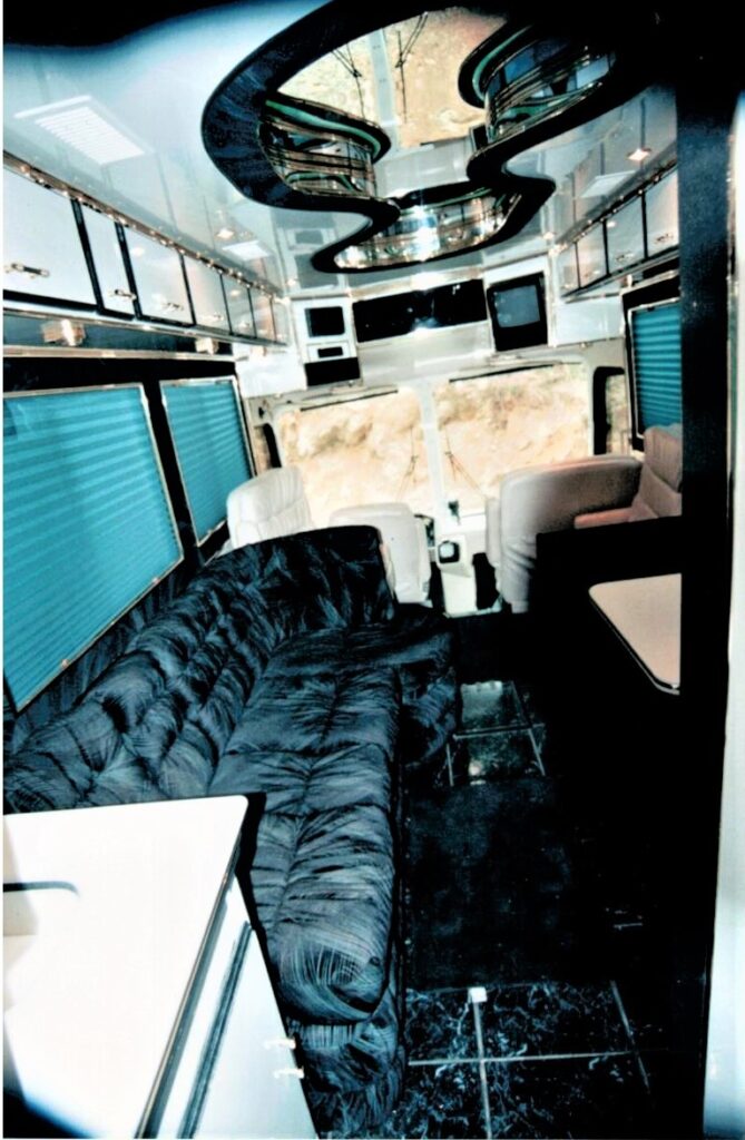 custom tour buses