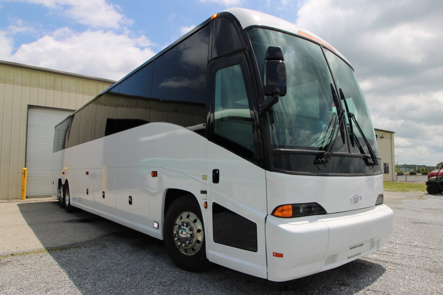 2011 MCI J4500, Bus # 5723 - Sawyers Bus Sales & Conversions