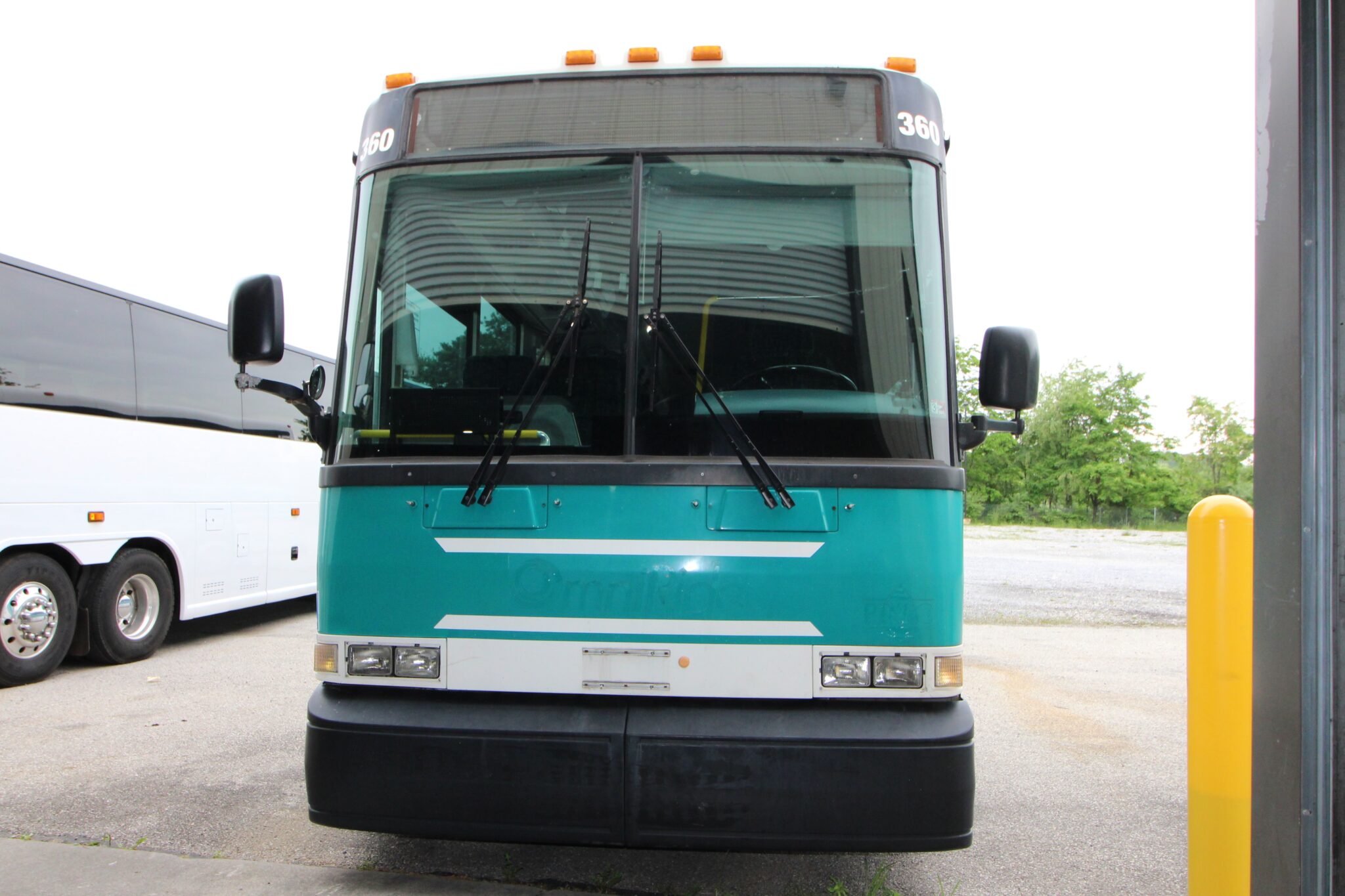 2006 MCI D4500, Bus # 7298 - Sawyers Bus Sales & Conversions